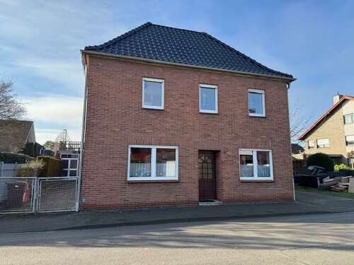 Foto - Haus zum Kaufen in Niederkrüchten 299.000,00 € 210 m²