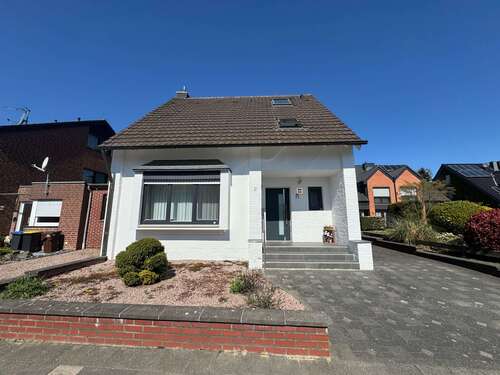 Foto - Haus zum Kaufen in Mönchengladbach 556.000,00 € 162 m²