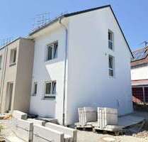 Haus zum Kaufen in Reutlingen Degerschlacht 698.000,00 € 142 m² - Reutlingen / Degerschlacht