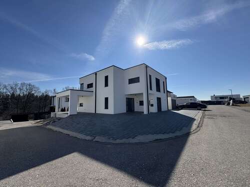 Foto - Haus zum Kaufen in Krauchenwies 895.000,00 € 250 m²