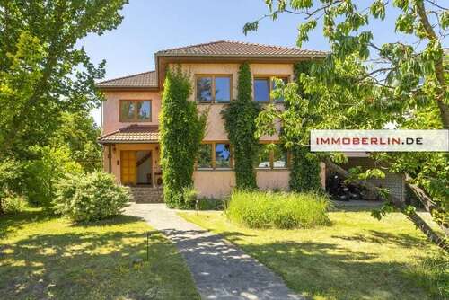 Foto - Haus zum Kaufen in Falkensee 850.000,00 € 211 m²