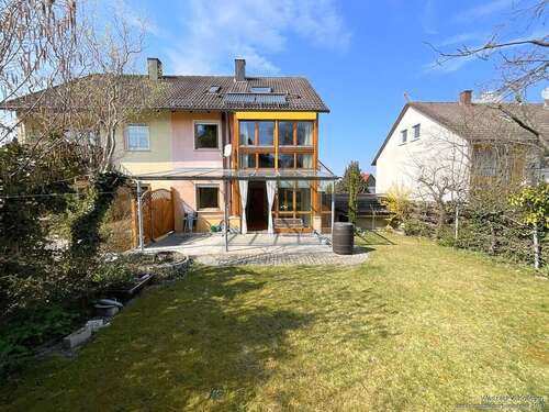 Foto - Haus zum Kaufen in Schwabach 449.000,00 € 135 m²