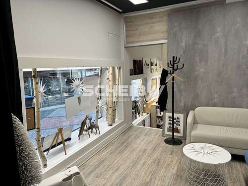 Foto - Einzelhandel in Schwäbisch Hall 1.120,32 € 70.02 m²