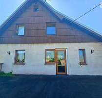 Haus zum Kaufen in Grünhain-Beierfeld OT Waschleithe 190.000,00 € 110 m²