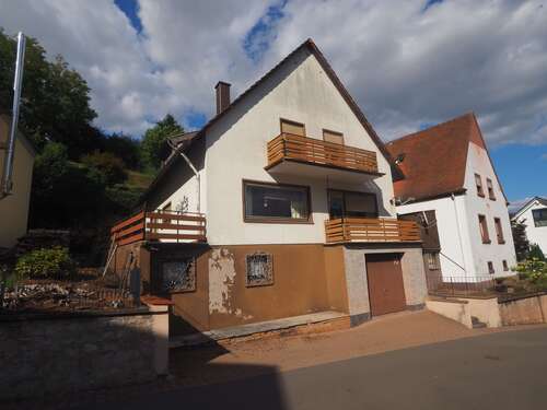 Foto - Haus zum Kaufen in Contwig 120.000,00 € 138 m²