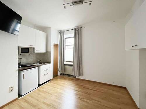 Foto - Büro in München 395,00 € 17.55 m²