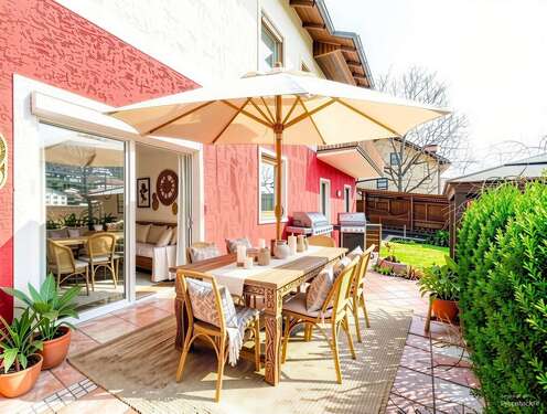 Foto - Haus zum Kaufen in Reichenbach 299.999,00 € 274 m²