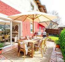 Haus zum Kaufen in Reichenbach 299.999,00 € 274 m²