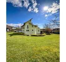 Haus zum Kaufen in Bausendorf 529.000,00 € 258.67 m²