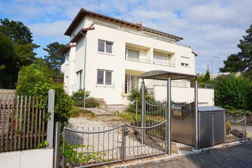 Foto - Haus zum Mieten in Wiesbaden 3.600,00 € 160 m²