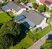 Haus zum Kaufen in Bayerbach bei Ergoldsbach 710.000,00 € 248 m²