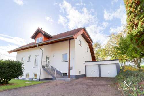 Foto - Haus zum Kaufen in Kottweiler-Schwanden 490.000,00 € 160 m²