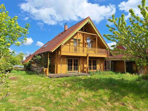 Foto - Haus zum Kaufen in Sundhagen 350.000,00 € 152.47 m²