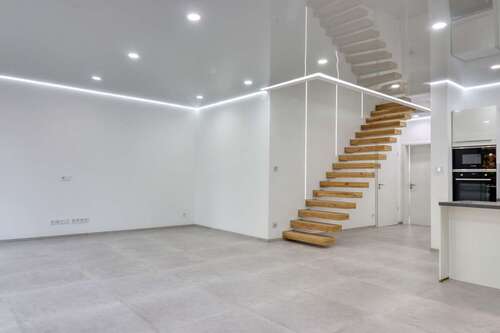 Foto - Wohnung zum Mieten in Sankt Ingbert Rohrbach 1.900,00 € 200 m²