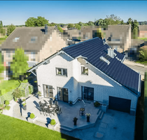 Haus zum Kaufen in Hückelhoven 639.000,00 € 240 m²