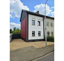 Haus zum Kaufen in Heinsberg 179.000,00 € 160 m² Haus zum Kaufen in Heinsberg 179.000,00 € 160 m²