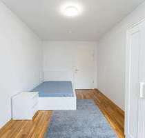 WG-Zimmer in Berlin 750,00 € 12.8 m²