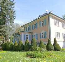 Haus zum Kaufen in Oberlungwitz 555.000,00 € 215.02 m²