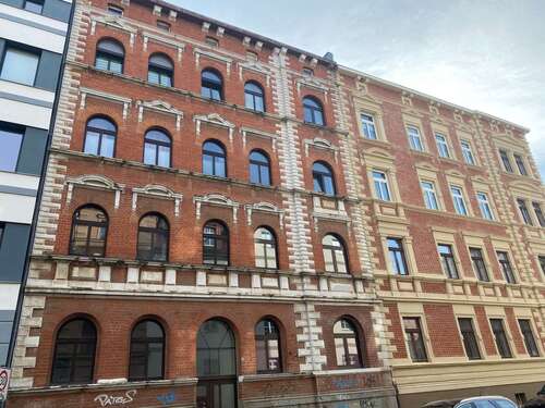 Foto - Wohnung zum Mieten in HalleSaale 320,00 € 39 m²