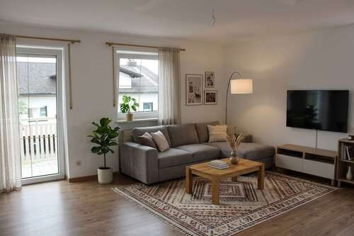 Foto - Wohnung zum Mieten in Osterhofen 750,00 € 80 m²