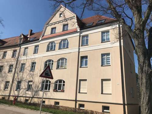 Foto - Wohnung zum Mieten in Zwickau 160,00 € 24.2 m²