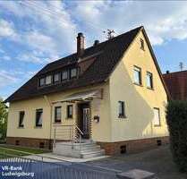 Haus zum Kaufen in Löchgau 450.000,00 € 159.58 m²