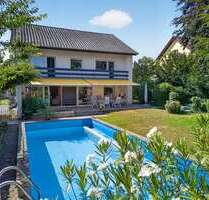 Haus zum Kaufen in Muggensturm 750.000,00 € 186 m²