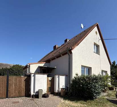 Foto - Haus zum Kaufen in Algenstedt 165.000,00 € 160 m²