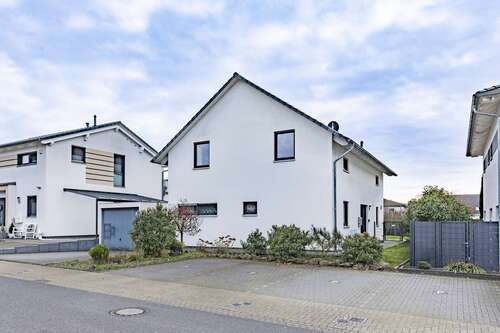 Foto - Haus zum Kaufen in Kerpen 665.000,00 € 174 m²