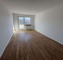 Wohnung zum Mieten in Zwickau 550,00 € 89.94 m²