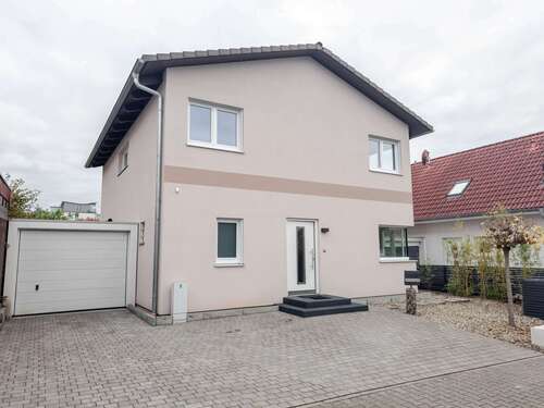 Foto - Haus zum Kaufen in Rodenbach 629.000,00 € 155 m²