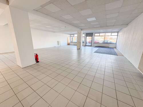 Foto - Einzelhandel in Freilassing 1.500,00 € 154 m²