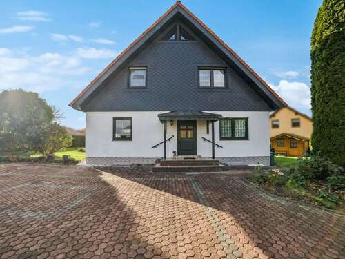 Foto - Haus zum Kaufen in Krostitz 429.000,00 € 157.6 m²