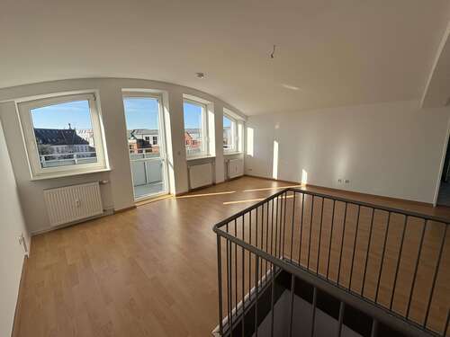 Foto - Wohnung zum Mieten in Zwickau 420,00 € 67.55 m²