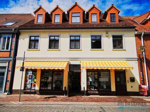 Foto - Haus zum Kaufen in Malchin 495.000,00 € 465 m²