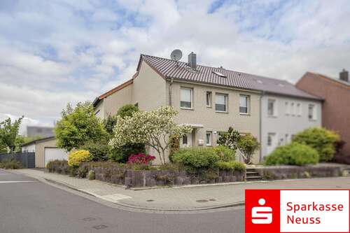 Foto - Haus zum Kaufen in Kaarst 610.000,00 € 157.84 m²