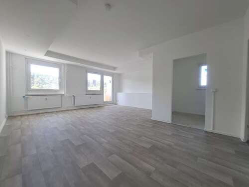 Foto - Wohnung zum Mieten in Chemnitz 360,00 € 69.25 m²