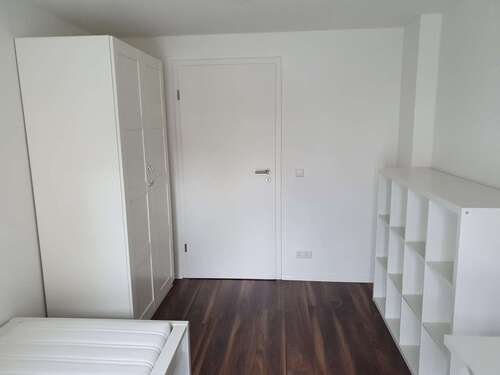 Foto - WG-Zimmer in Stuttgart 350,00 € 10.5 m²