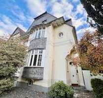 Haus zum Kaufen in Düsseldorf 1.590.000,00 € 352 m²