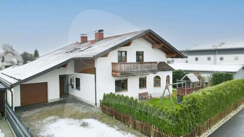 Foto - Haus zum Kaufen in Plattling 535.000,00 € 235.7 m²