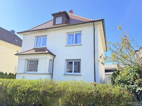 Foto - Haus zum Kaufen in Offenbach Bieber 585.000,00 € 245 m²