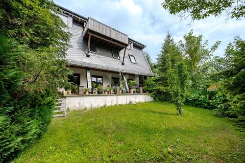Foto - Haus zum Kaufen in Schmitten im Taunus 665.000,00 € 407 m²