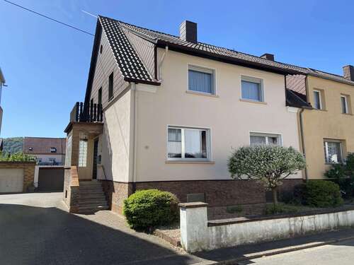 Foto - Haus zum Kaufen in Dillingen 249.000,00 € 175 m²