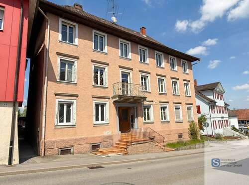Foto - Haus zum Kaufen in Gottmadingen 445.000,00 € 345.8 m²
