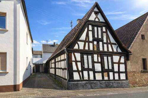 Foto - Haus zum Kaufen in Neustadt an der Weinstraße Geinsheim 36.000,00 € 49 m²