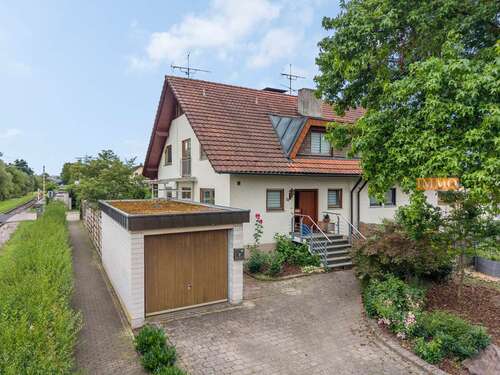 Foto - Haus zum Kaufen in Bahlingen am Kaiserstuhl 549.000,00 € 153 m²