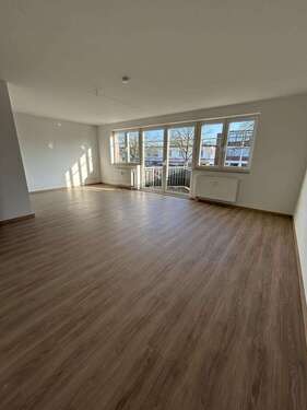 Foto - Wohnung zum Mieten in Wilhelmshaven 529,00 € 80 m²
