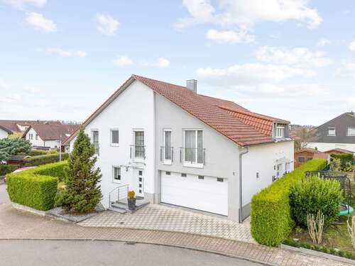 Foto - Haus zum Kaufen in Bad Friedrichshall 1.090.000,00 € 262 m²