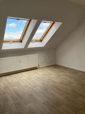 Foto - Wohnung zum Mieten in Stadtilm 279,07 € 54.72 m²