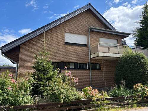 Foto - Haus zum Kaufen in Hiddenhausen 495.000,00 € 220 m²